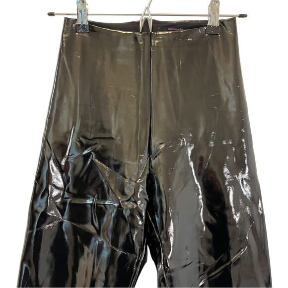 Commando Faux Patent Leather Perfect
Control Leggings in Size S - Picture 5 of 10